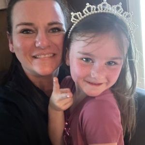 Meet your Posher, Harmony